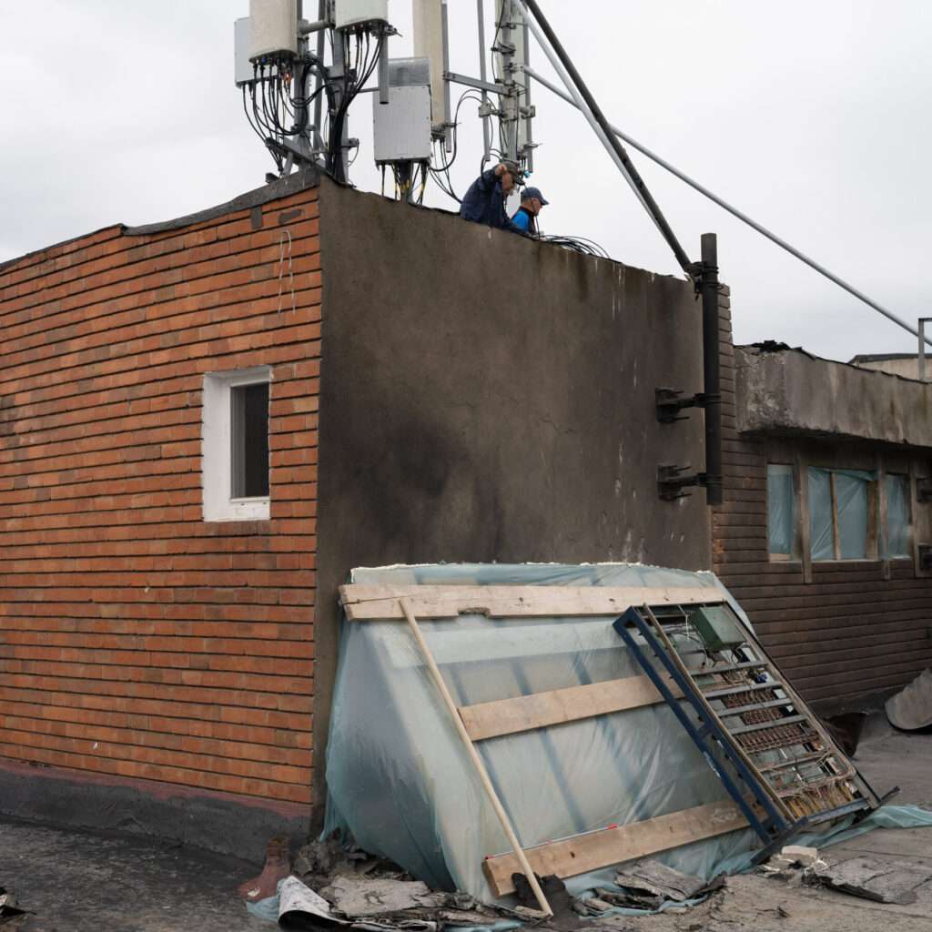 A Big Bang, a Fire and Panic as War Enters Romanian Homes